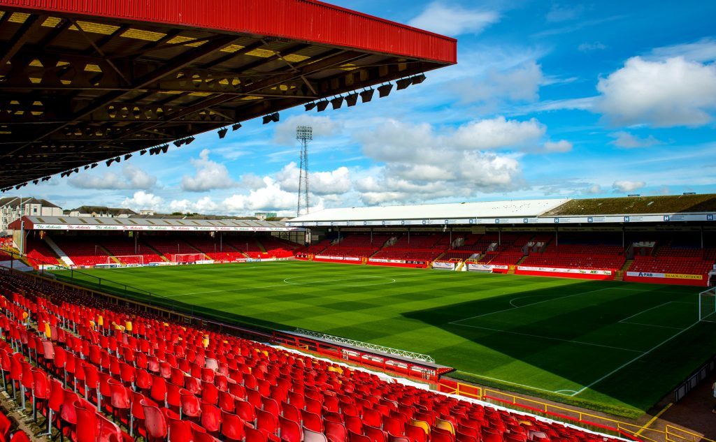 aberdeen football club tours